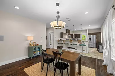 811 N Reus St, Pensacola, FL 32501 - Photo 25