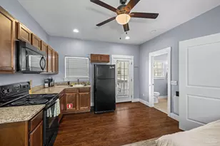 811 N Reus St, Pensacola, FL 32501 - Photo 49