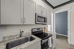 811 N Reus St, Pensacola, FL 32501 - Photo 17