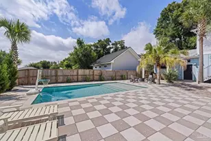 811 N Reus St, Pensacola, FL 32501 - Photo 57