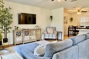 5385 Camile Gardens Circle, Milton, FL 32570 - Photo 3