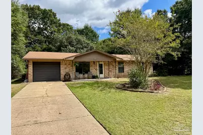 5385 Camile Gardens Cir, Milton, FL 32570 - Photo 1