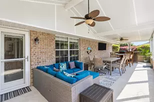 2410 Ennis Ct, Navarre, FL 32566 - Photo 29