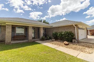 2410 Ennis Ct, Navarre, FL 32566 - Photo 3