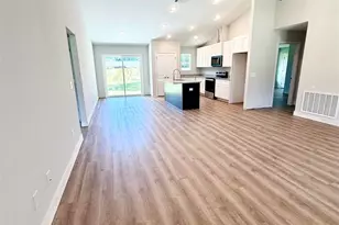 2014 Bainbridge Ave, Pensacola, FL 32507 - Photo 11