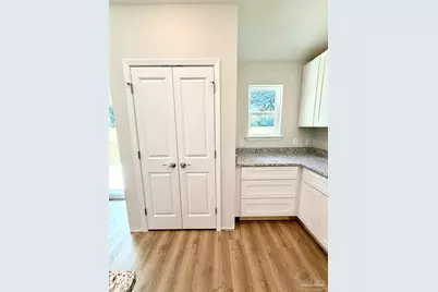 2014 Bainbridge Ave, Pensacola, FL 32507 - Photo 13