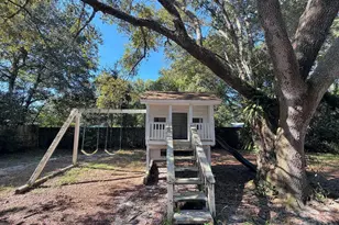8240 Sedgefield Dr, Pensacola, FL 32507 - Photo 33