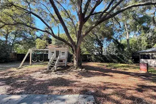 8240 Sedgefield Dr, Pensacola, FL 32507 - Photo 27