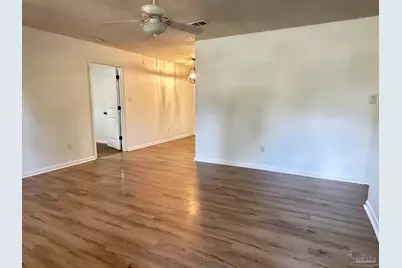 8240 Sedgefield Dr, Pensacola, FL 32507 - Photo 3