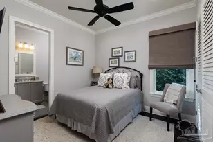 128 Highpoint Dr, Gulf Breeze, FL 32561 - Photo 39