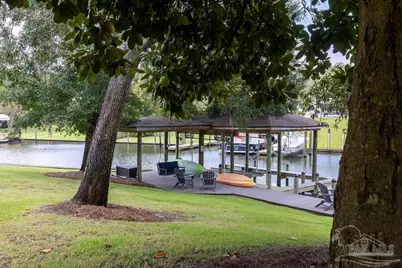 128 Highpoint Dr, Gulf Breeze, FL 32561 - Photo 53