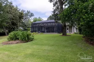 128 Highpoint Dr, Gulf Breeze, FL 32561 - Photo 57