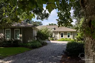 128 Highpoint Dr, Gulf Breeze, FL 32561 - Photo 1