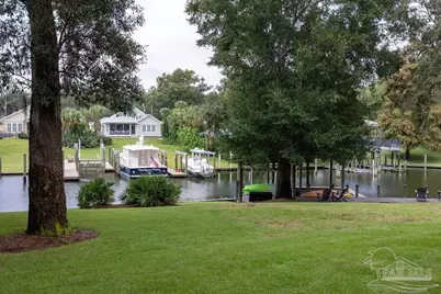 128 Highpoint Dr, Gulf Breeze, FL 32561 - Photo 55