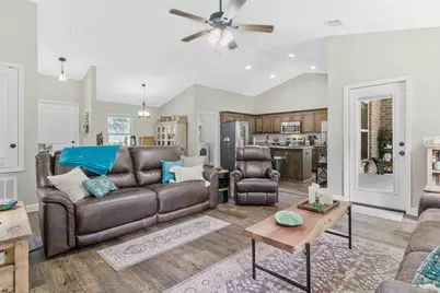 3501 Jubilee Dr, Pace, FL 32571 - Photo 7