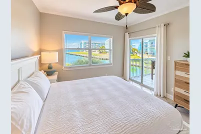 1150 Ft Pickens Rd #D2, Pensacola Beach, FL 32561 - Photo 13