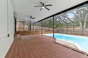 5720 Avenida Robledal, Pensacola, FL 32504 - Photo 23