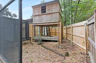 5720 Avenida Robledal, Pensacola, FL 32504 - Photo 17