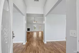 1668 Hollow Point Dr, Cantonment, FL 32533 - Photo 3
