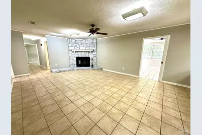 308 Vera St, Pensacola, FL 32514 - Photo 9