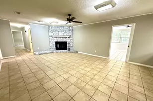 308 Vera St, Pensacola, FL 32514 - Photo 9