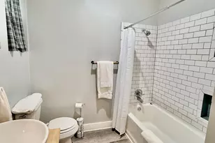610 W La Rua St, Pensacola, FL 32501 - Photo 11