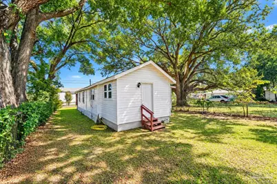 2813 N F St, Pensacola, FL 32501 - Photo 15