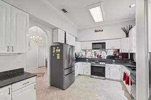 3208 Silverleaf Dr, Pensacola, FL 32504 - Photo 3