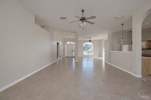 2106 Middleton Dr, Navarre, FL 32566 - Photo 7