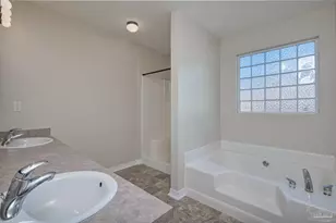 2106 Middleton Dr, Navarre, FL 32566 - Photo 19