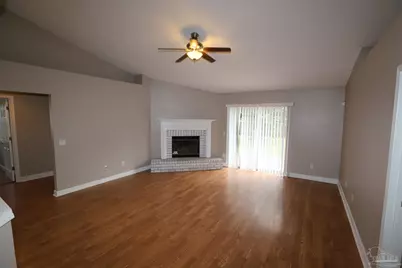 2130 Coral Creek Dr, Pensacola, FL 32506 - Photo 11
