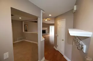 2130 Coral Creek Dr, Pensacola, FL 32506 - Photo 3