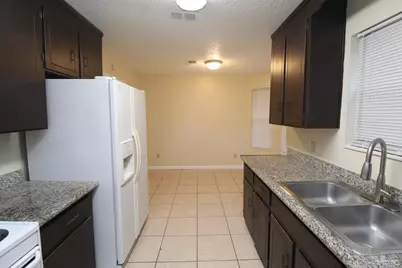 7859 Bay Meadows Dr, Pensacola, FL 32507 - Photo 11