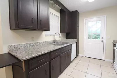 7859 Bay Meadows Dr, Pensacola, FL 32507 - Photo 9