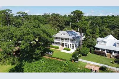 202 S Mobile St, Fairhope, AL 36532 - Photo 3