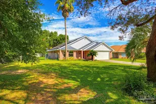 2801 Brassie Cir, Navarre, FL 32566 - Photo 3