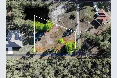 1810 W Smugglers Cove Cir, Gulf Breeze, FL 32563 - Photo 3