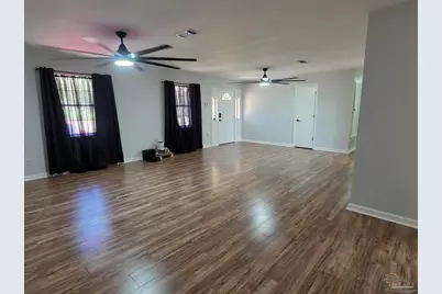 6031 Hamilton Bridge Rd, Milton, FL 32570 - Photo 5