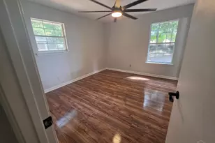6031 Hamilton Bridge Rd, Milton, FL 32570 - Photo 19