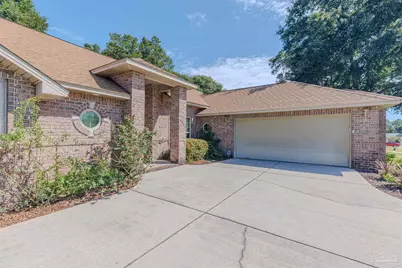 4252 Lancaster Gate Dr, Pace, FL 32571 - Photo 9