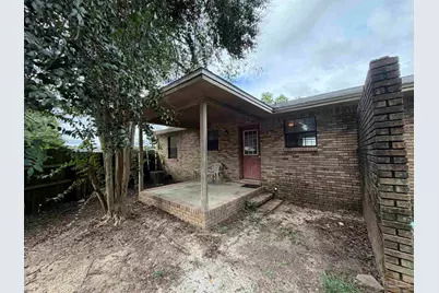 6401 Kennington Cir, Milton, FL 32570 - Photo 11