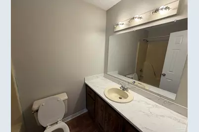6401 Kennington Cir, Milton, FL 32570 - Photo 9