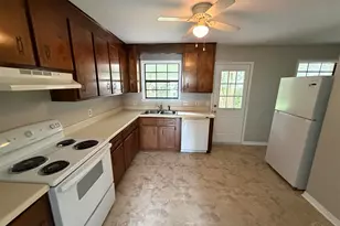 6401 Kennington Cir, Milton, FL 32570 - Photo 5