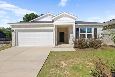 6233 Forest Pines Dr, Pensacola, FL 32526 - Photo 1