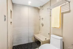 615 Bayshore Dr, Pensacola, FL 32507 - Photo 33