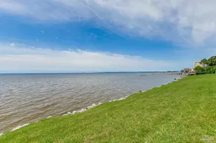 615 Bayshore Dr, Pensacola, FL 32507 - Photo 53