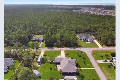 2151 Winfield Dr, Navarre, FL 32566 - Photo 7
