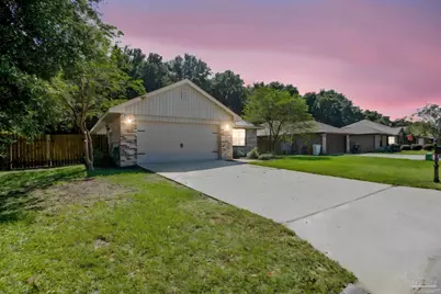 5635 Tucker Cir, Pace, FL 32571 - Photo 53