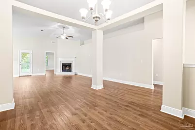 5635 Tucker Cir, Pace, FL 32571 - Photo 9