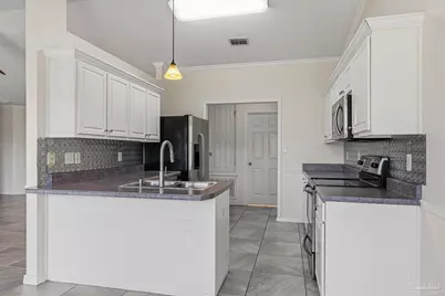 8213 Hartington Dr, Navarre, FL 32566 - Photo 17